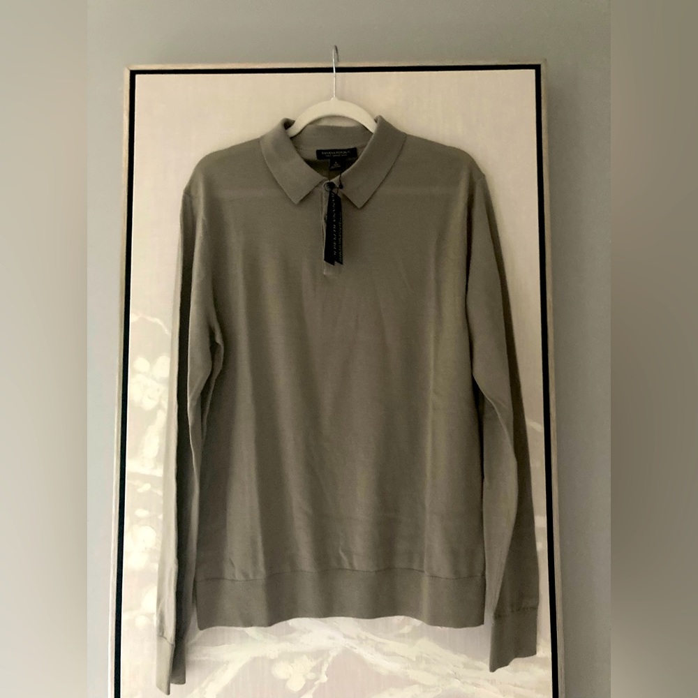 Mens new with tags fine wool sweater in taupe